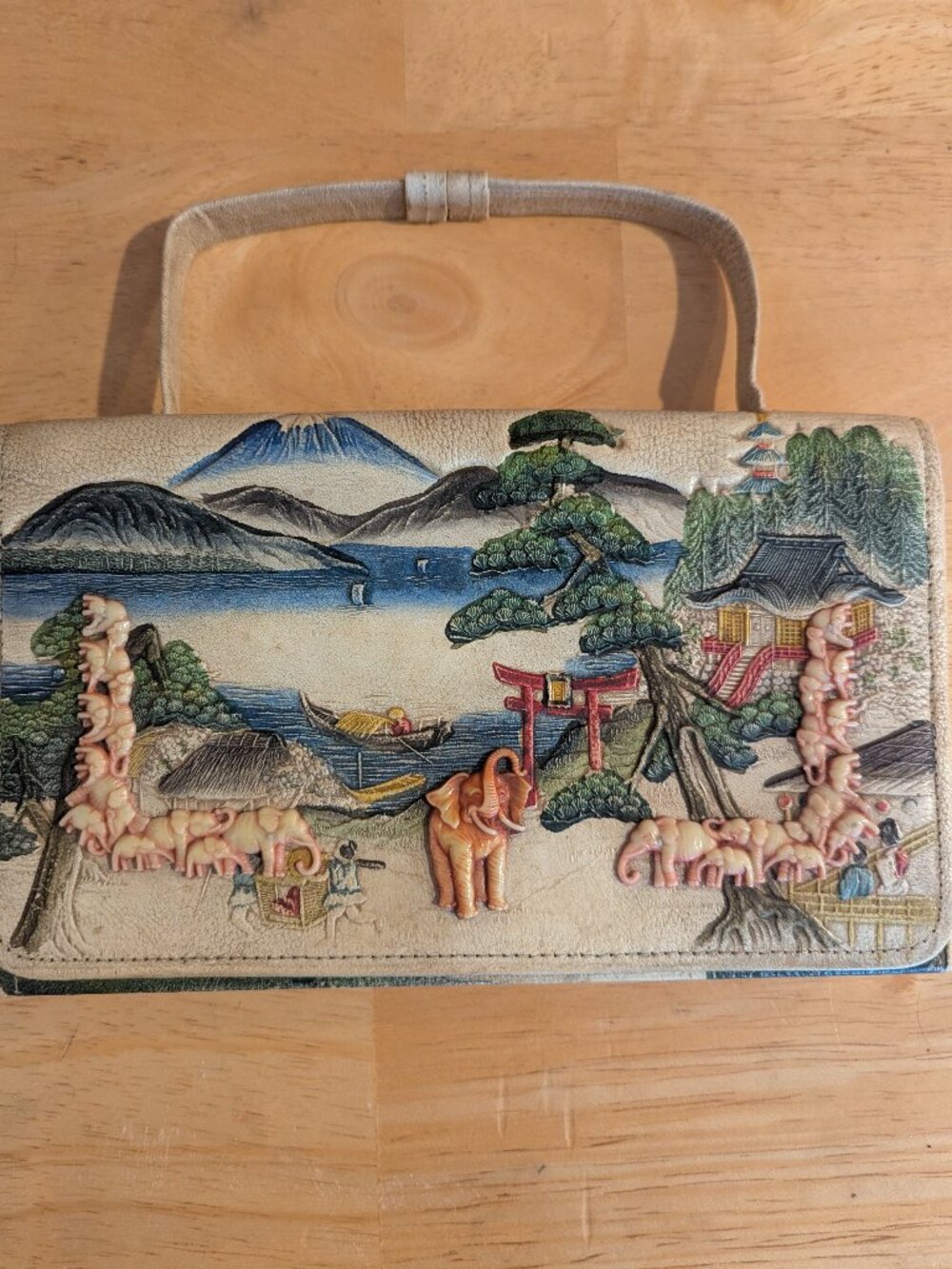 Vintage 1930s Traditional Asian Themed Textured Envelope Purse Intricate Unique